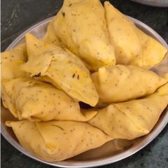 A picture of Smosa.