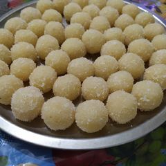 Coconut laddoo A picture of Coconut laddoo.