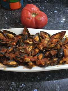 Una foto de Mejillones en salsa