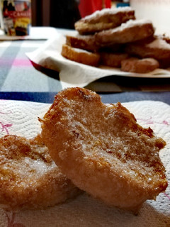 Una foto de Rosquetes d'ou (Torrijas)