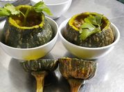 Hình ảnh của gà ta luộc