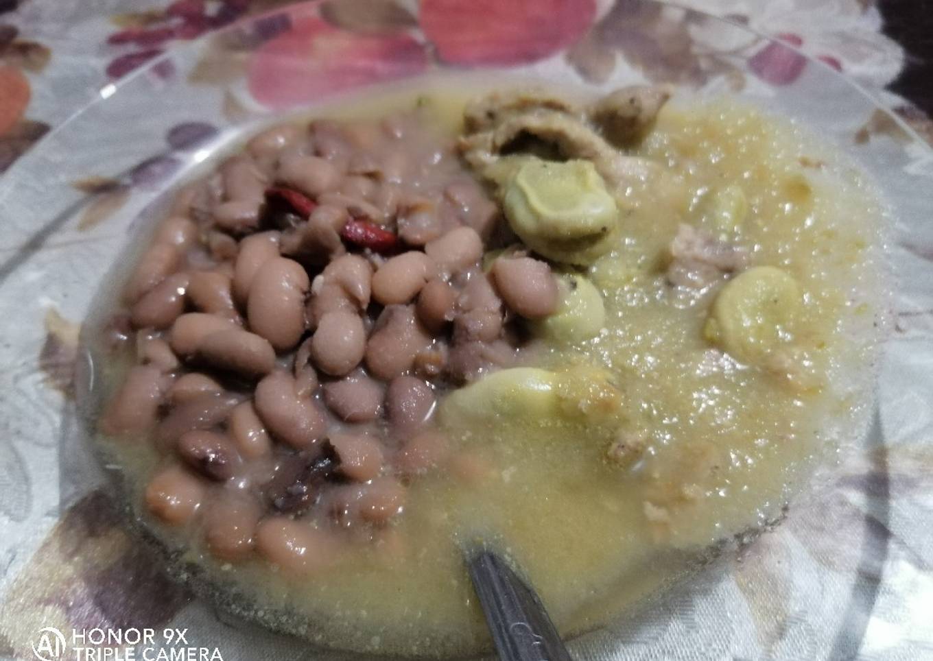 Bistec 🥩 en chile verde con habas