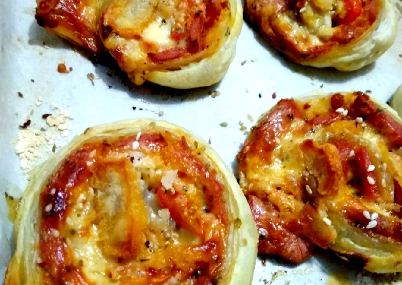 Rolled Pizza (Pizza Gulung)