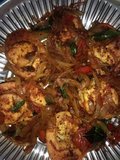 பெப்பர் எக் ப்ரை (Pepper egg fry recipe in tamil) செய்முறை முக்கிய புகைப்படம்