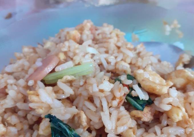 Cara Gampang Menyiapkan Nasi goreng ala abang abang yang Sempurna