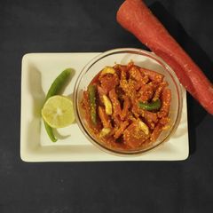 A picture of Instant Carrot pickle.