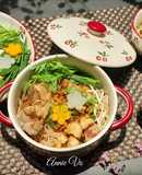 Hủ tiếu giò heo thịt xay tóp mỡ