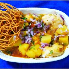 A picture of Odisha Street Style Dahibara Aloo Dum with homemade Sev.