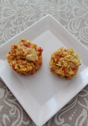 Una foto de Arroz con alcachofas y jamón