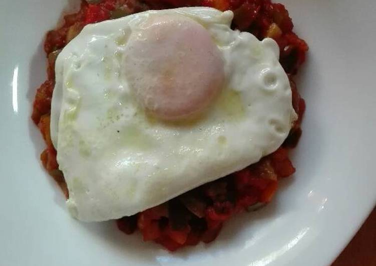 Pisto con Huevo Frito 🍳