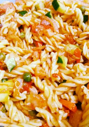 A picture of Stir fry veg Macroni.