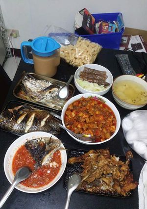 Foto resep Makan bersama kluarga di Lampung dengan seruit khas Lampung.😋
