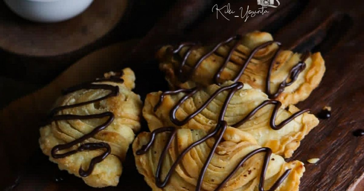 Resep Karipap Pusing Isian Cokelat oleh Clarissa's Kitchen - Cookpad
