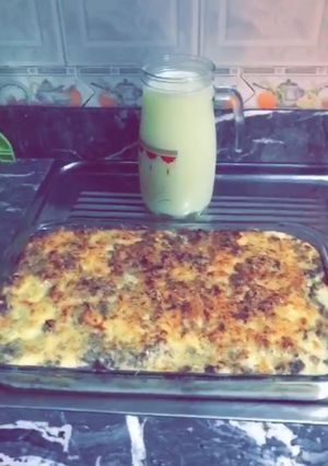 صورة لوصفة غراتان بالبطاطا واللحم المفروم والبشاميل ولا اروع 😋😋😜