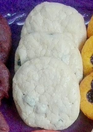 عکسی از دستور شیرینی کشمشی عیدانه