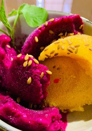 Hình của món Sorbet xoài + thanh long.