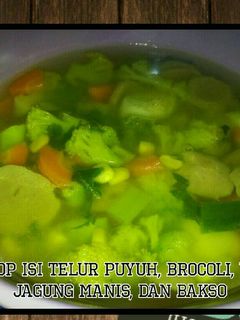Foto resep Sayur Sop Telur Puyuh, Brocolli, Wortel, Jagung Manis dan Bakso
