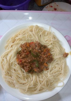 A picture of Spaghetti Bolognese.