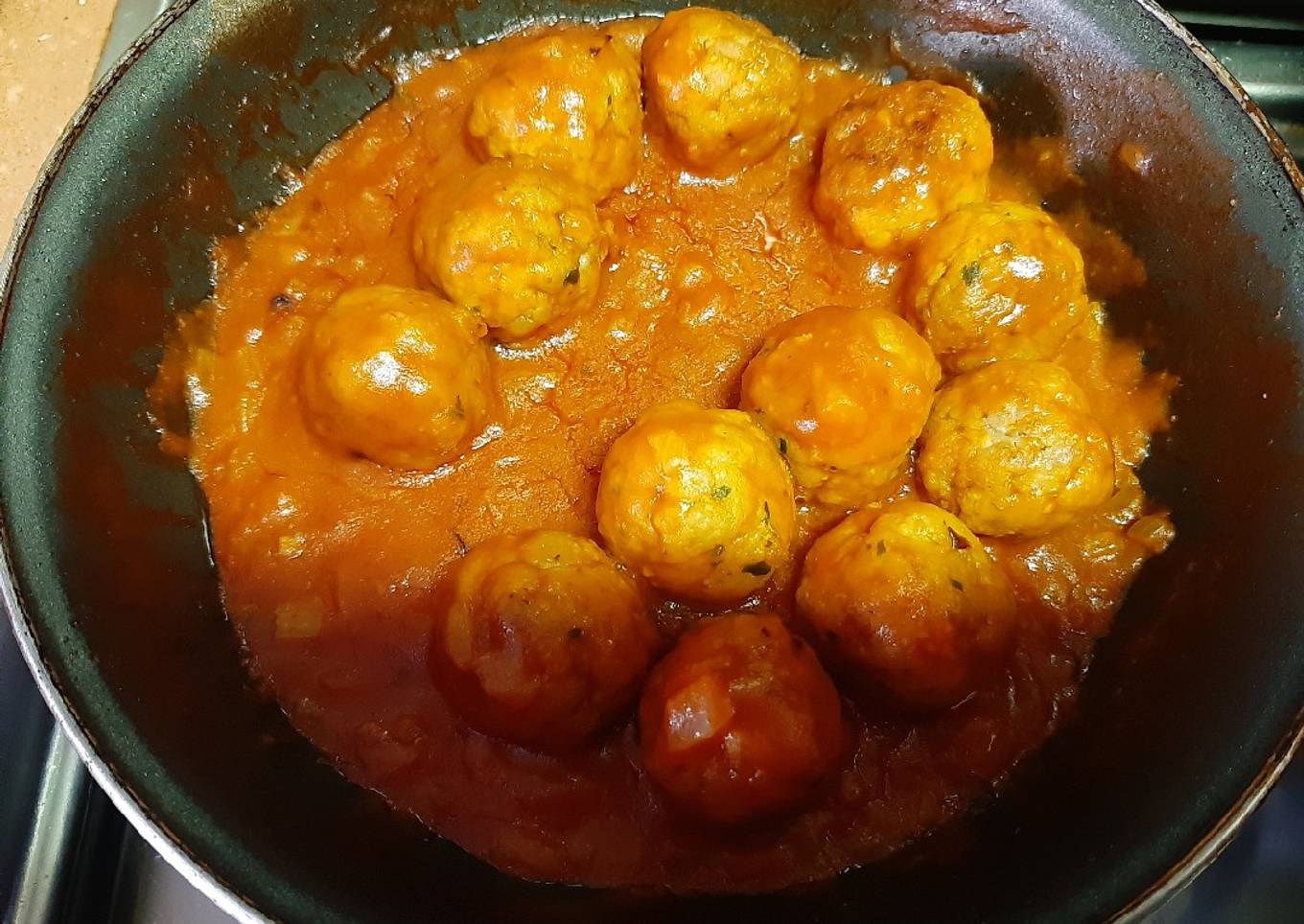 Albóndigas con tomate