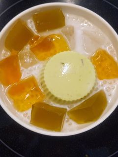 Hình của món Chè bơ.