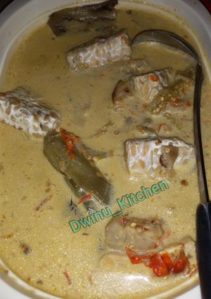 Foto resep Pecek Tempe Terong Kukus