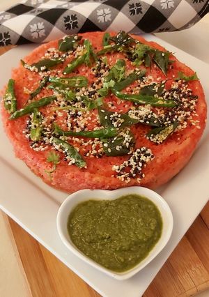 A picture of Beetroot Dhoklas.