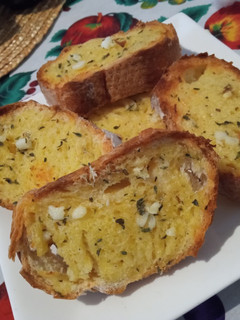 Una foto de Receta de pan con ajo