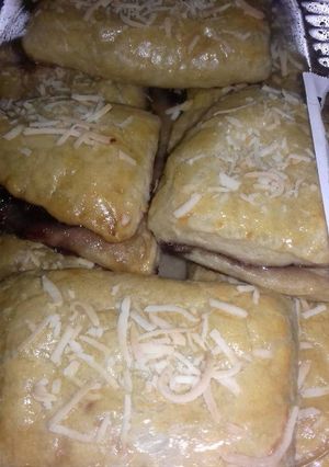 Una foto de Empanaditas de queso crema y Zarzamora