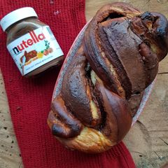 A picture of Nutella Babka.