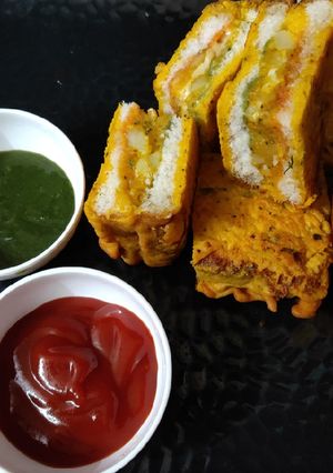 A picture of Cheesy stuffed bread.