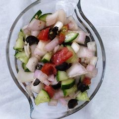 A picture of Fresh salad.
