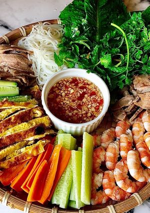 Hình của món Gỏi cuốn mùa hè - Fresh Vietnamese Spring Rolls.