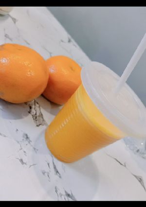 A picture of Fresh Orange juice.