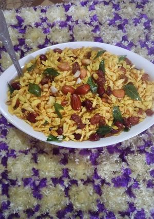 A picture of પૌઆ નો ચેવડો(paua no chevado recipe in Gujarati).