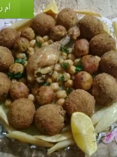 صورة لوصفة طاجين الشفلور (القرنبيط) بكريات الدجاج