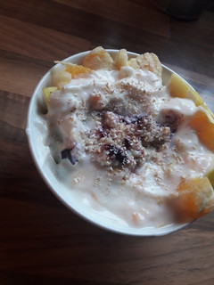 Una foto de Gachas de avena con frutas