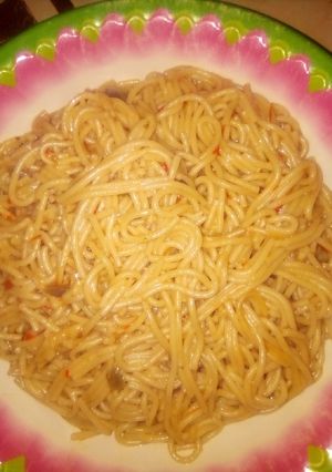 A picture of Simple pasta jallof.
