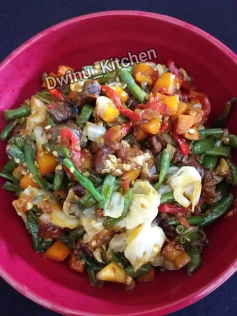 Langkah Mudah untuk Menyiapkan Resep Daging kambing tumis pedas yang Uenak Anti Ribet, Bikin Ngiler