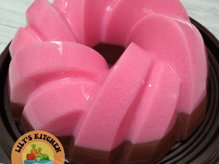 Langkah Gampang Membuat Resep 531.Puding Coklat Strawberry yang Enak Banget Anti Ribet, Lezat Sekali