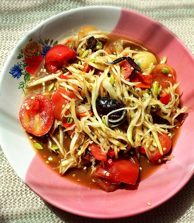 Hình của món Sôm tằm (sụm).