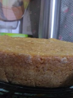 Una foto de Bizcochuelo esponjoso con sabor a vainilla y crema