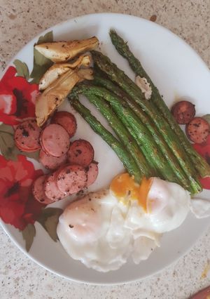 A picture of Lemon Buttered Asparagus.😀.