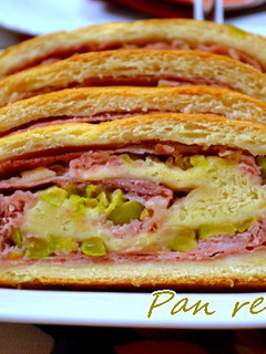Una foto de Pan relleno