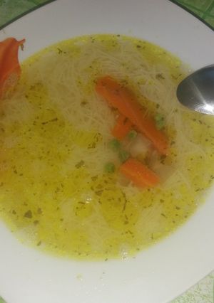 Csirkehúsleves recept fotója