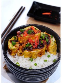 Foto resep Eggplant Rolled Omelette Rice Bowl
