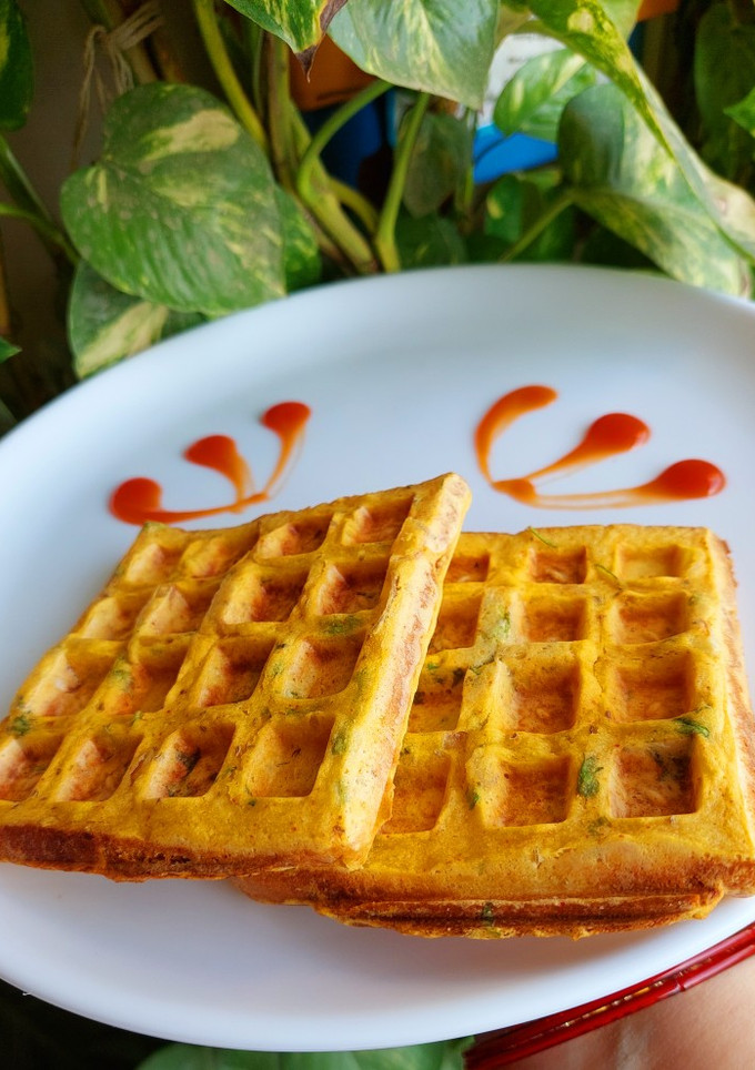 अनियन ब्रेड पकोडा वफ़ल(onion bread pakoda waffle recipe in hindi) रेसिपी मुख्य फोटो