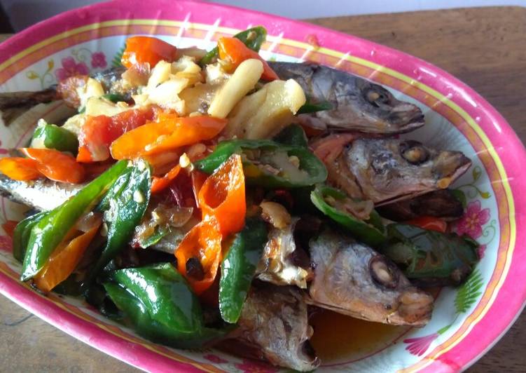 Bagaimana memasak Pindang lombok ijo yang Bikin Ngiler