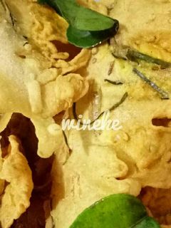 Foto resep Peyek renyah ikan teri
