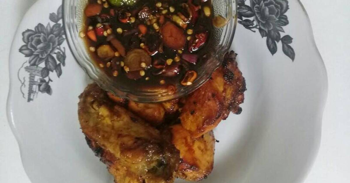 Resep Ayam bakar sambal kecap oleh Rena Sujiati - Cookpad