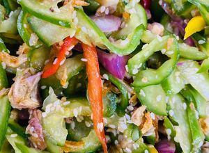 Hình của món Salad 🥗 : Dưa leo trộn dầu giấm Balsamic 🥒.